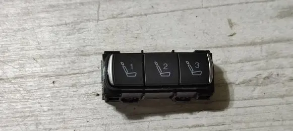 Alfa Romeo Stelvio Seat memory switch 156155241 113308U 56152106