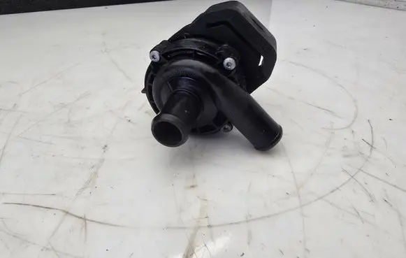 Volkswagen Crafter Electric auxiliary coolant/water pump A2118350023 A2118350028