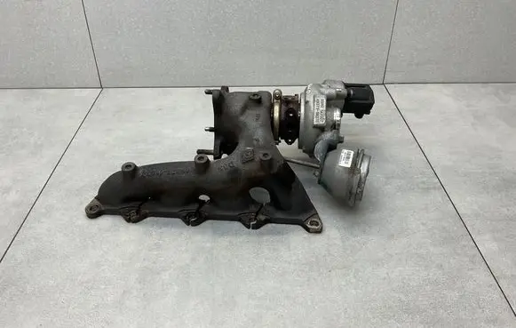 Volkswagen Scirocco Turbo 03C145702L