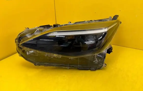 Toyota Yaris Cross Headlight/headlamp 0D312