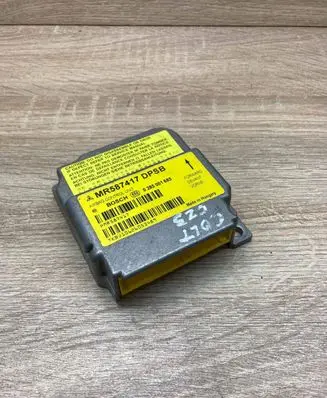 Mitsubishi Colt Airbag control unit/module 0285001685