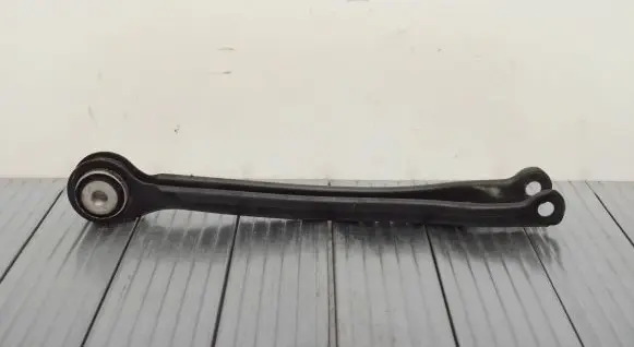 Mercedes-Benz C W205 Rear upper control arm/wishbone A2043521205