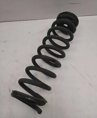 Hyundai i40 Rear coil spring