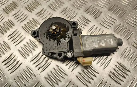 Hyundai Tucson JM Front door window regulator motor 3130034192