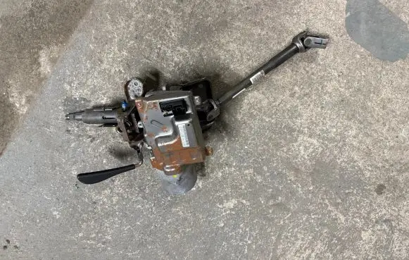 Fiat 500 Electric power steering pump 735576419