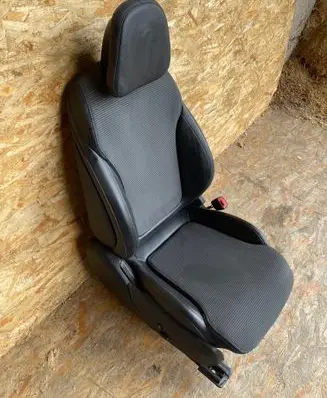 Mercedes-Benz C W206 Front passenger seat 