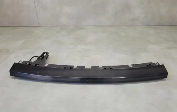 Jaguar E-Pace Third/center stoplight FK7213A613