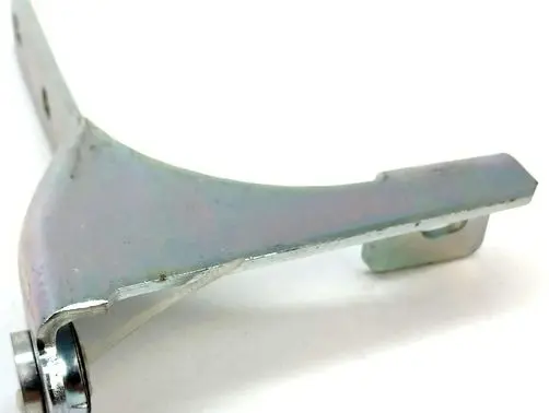 Tailgate/trunk/boot hinge