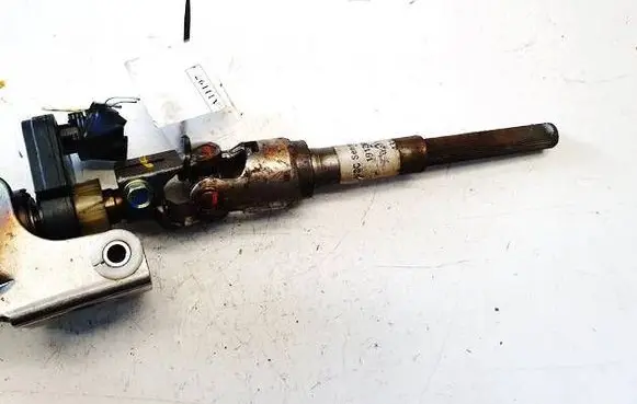 Toyota Avensis T250 Steering column universal joint 
