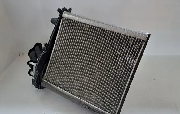 Toyota Avensis T250 Air conditioning (A/C) radiator (interior) 8850105080