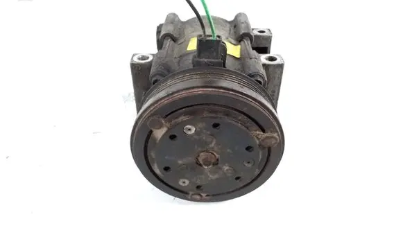 Ford Mondeo MK II Air conditioning (A/C) compressor (pump) 17BYU-19D629-AA