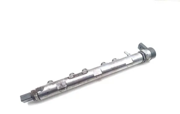 BMW X3 E83 Fuel main line pipe 7809128 0445214183