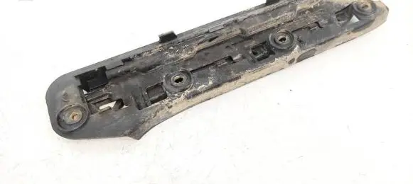 Volkswagen Touran I Front bumper mounting bracket 1T0807049