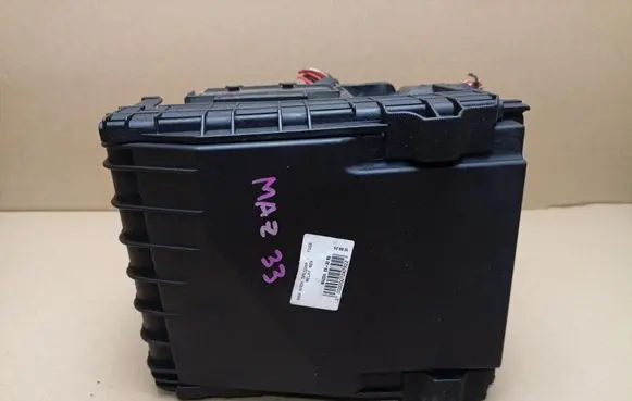 Volkswagen Sharan Fuse module 
