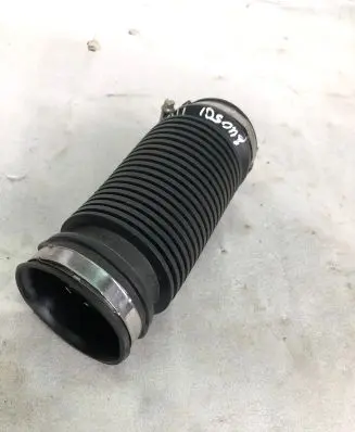 Mercedes-Benz GLA H247 Intercooler hose/pipe A2820900000