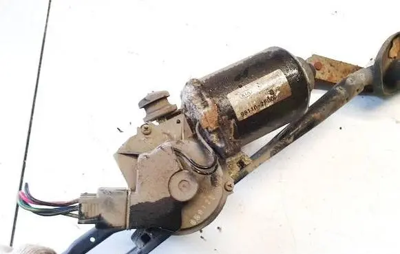 KIA Cerato Wiper motor 981102F000