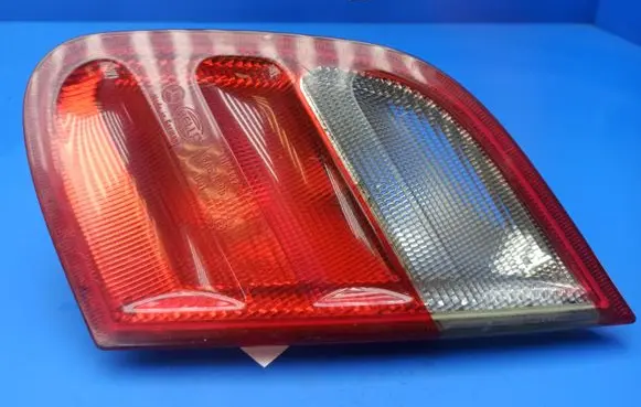 Mercedes-Benz CLK A208 C208 Tailgate rear/tail lights 2088200664