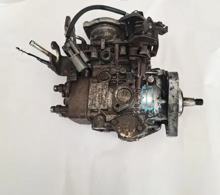 Fuel injection high pressure pump