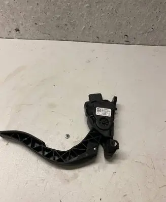 Audi A6 C7 Accelerator throttle pedal 8k1723523A