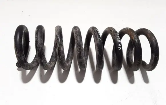 Mercedes-Benz E W212 Rear coil spring