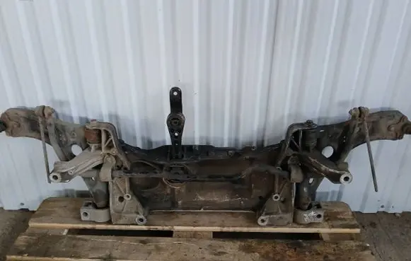 Skoda Octavia Mk2 (1Z) Front subframe 1K0199369F