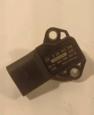 Audi A6 S6 C6 4F Air pressure sensor 038906051B 0281002399