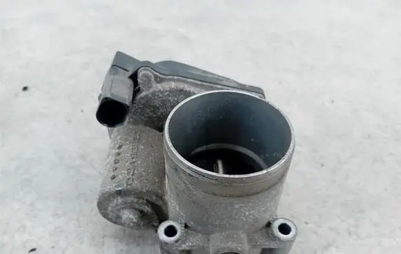 Skoda Fabia Mk2 (5J) Throttle body valve 03C133062C