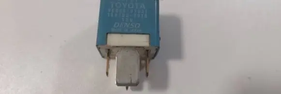 Toyota Corolla E120 E130 Other relay 9008087031