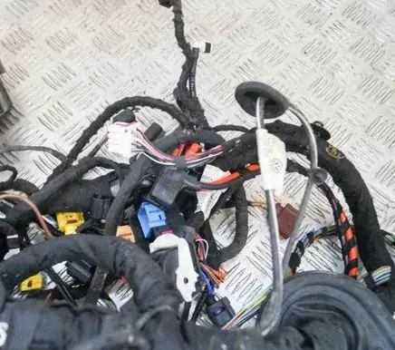Engine installation wiring loom