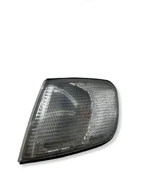 Audi A6 S6 C4 4A Front indicator light 0322081