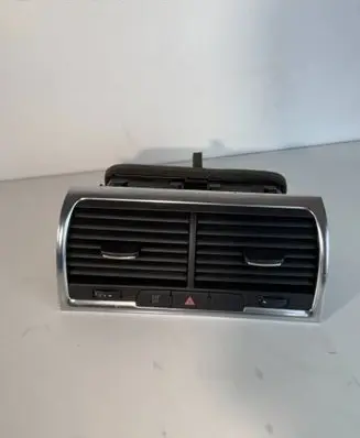 Audi Q7 4L Dash center air vent grill 4L0820951