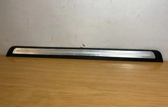 Audi A5 8T 8F Front sill trim cover 8T0853373 2226