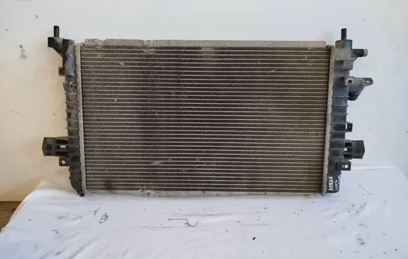 Opel Astra H Coolant radiator 6302901 6302901E 2817660003