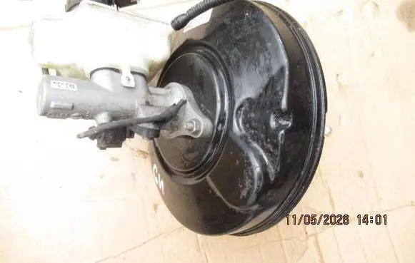 Volkswagen Golf VI Electric power steering pump U00E04NP 1K1614105CK 1051100646