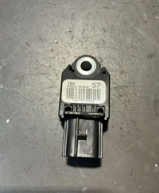 Toyota Aygo AB40 Airbag deployment crash/impact sensor 898310H020 3007285560