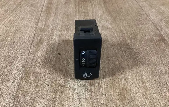 Peugeot 307 CC Headlight level height control switch 96384422XT PA66GF30 96366692XT