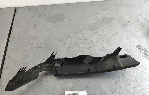Volvo XC60 Headlight/headlamp mounting bracket 31468712