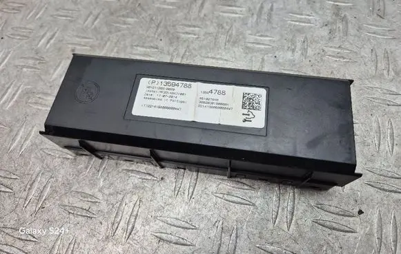 Opel Meriva B Air conditioning/heating control unit 13594788