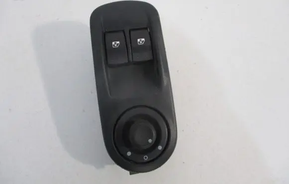 Renault Trafic II (X83) Electric window control switch 8200011867