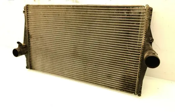 Volvo XC90 Intercooler radiator 8627375