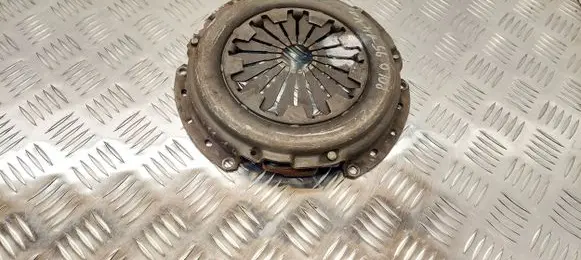Volkswagen Polo III 6N 6N2 6NF Pressure plate 030141025F