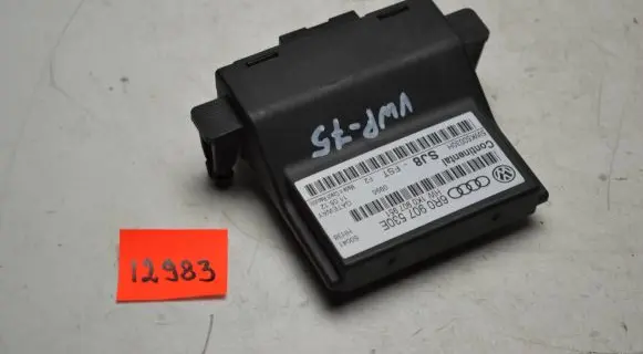 Volkswagen Polo V 6R Gateway control module 6R0907530E 5WK50030H 1K0907951