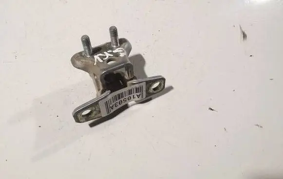 Peugeot 4007 Rear door lower hinge