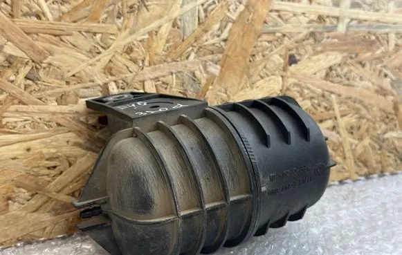 BMW 3 E46 Vacuum air tank 2247620 11652247620