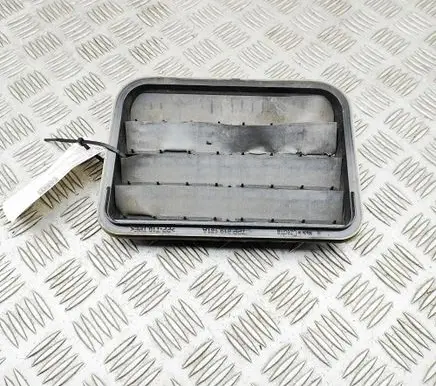 Audi E-tron GT Quarter panel pressure vent 7PP819181A