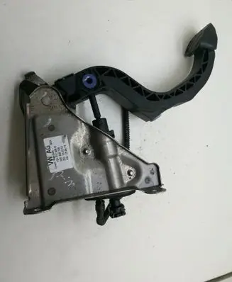 Clutch pedal