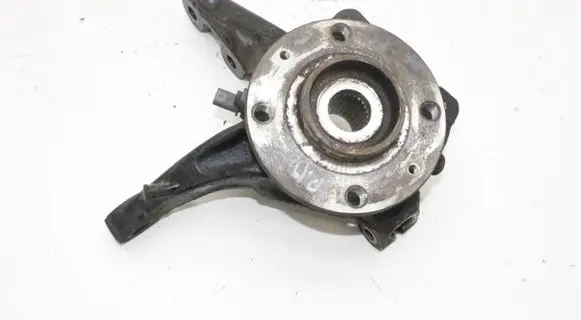 Peugeot 2008 II Front wheel hub