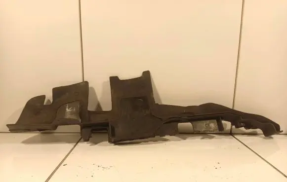 Audi A4 S4 B6 8E 8H Air intake duct part 8E0121283B 8E0121283 3479