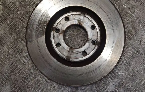 Peugeot 208 Front brake disc
