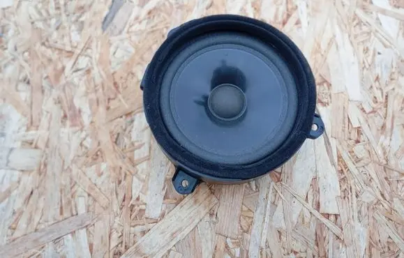 Subaru Outback Front door speaker 86301AJ000
